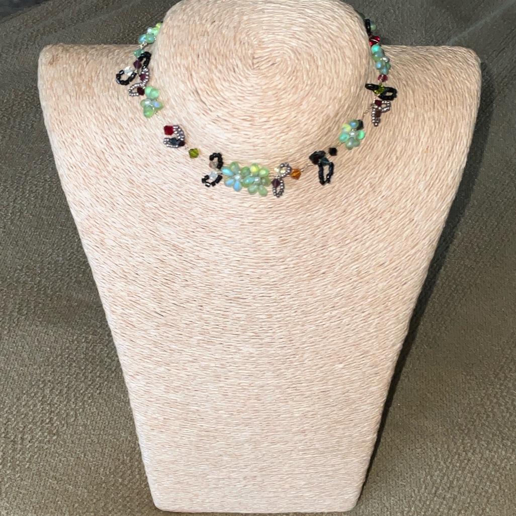 Elegant Green And Black Beaded Necklace Choker 14kt Gold Filled Wire